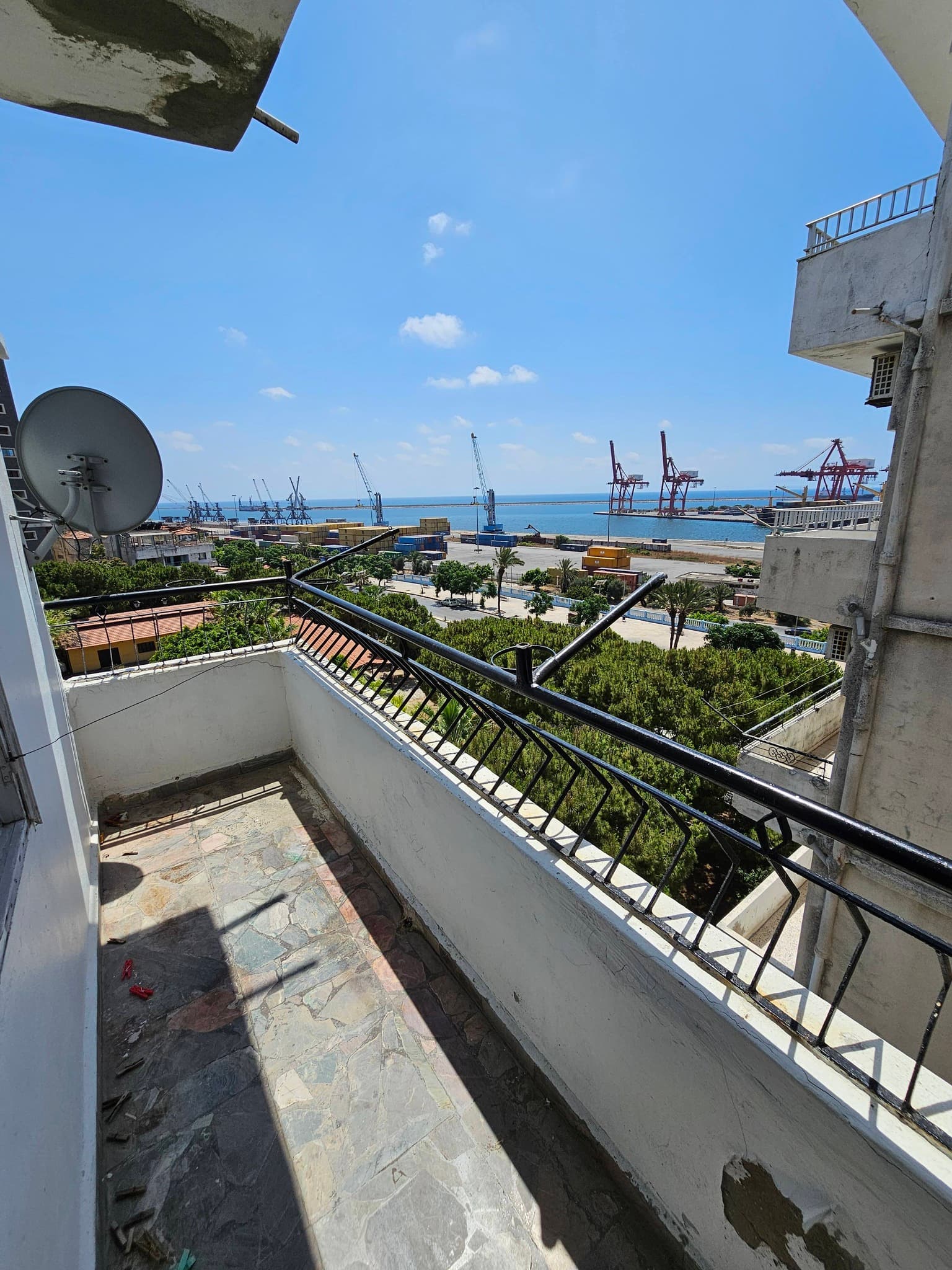 Property gallery thumbnail