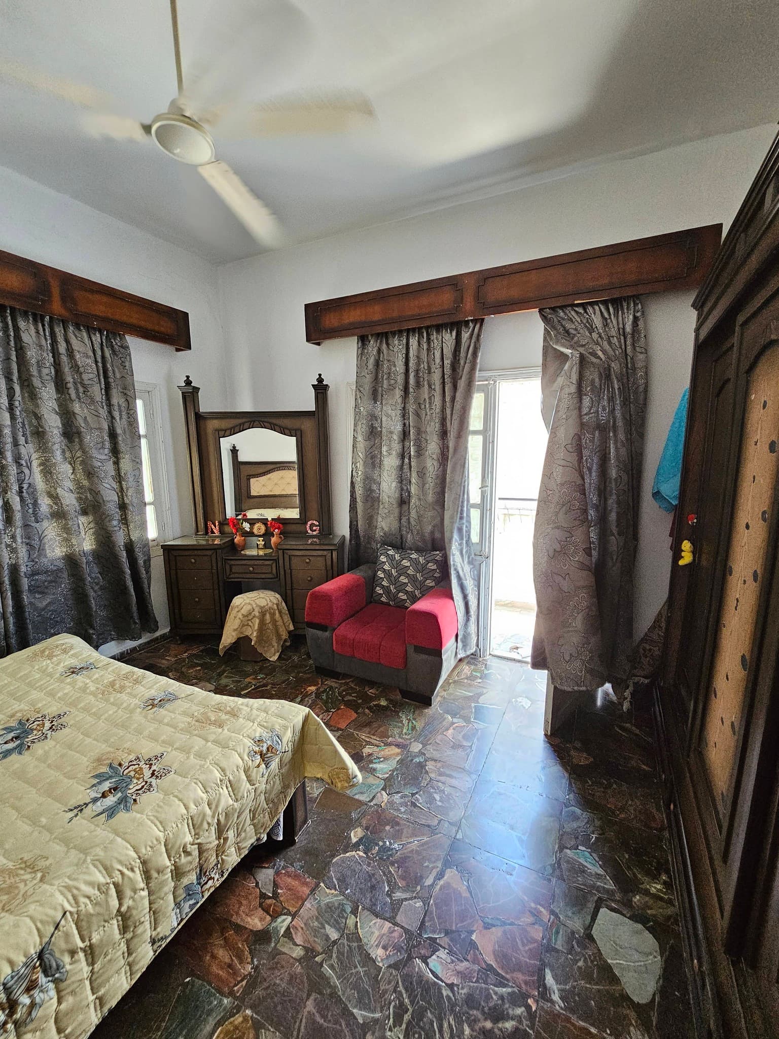 Property gallery thumbnail