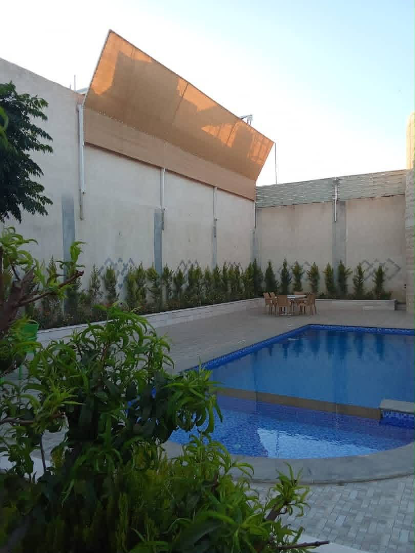 Well-ventilated, Modern building - Image 3