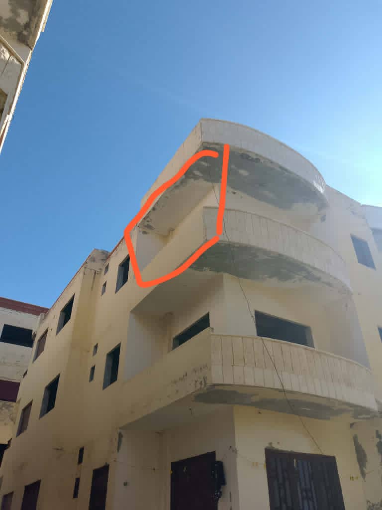 شقة Sea view, Well-ventilated 6 غرف للبيع في المنطار، طرطوس - صورة 1