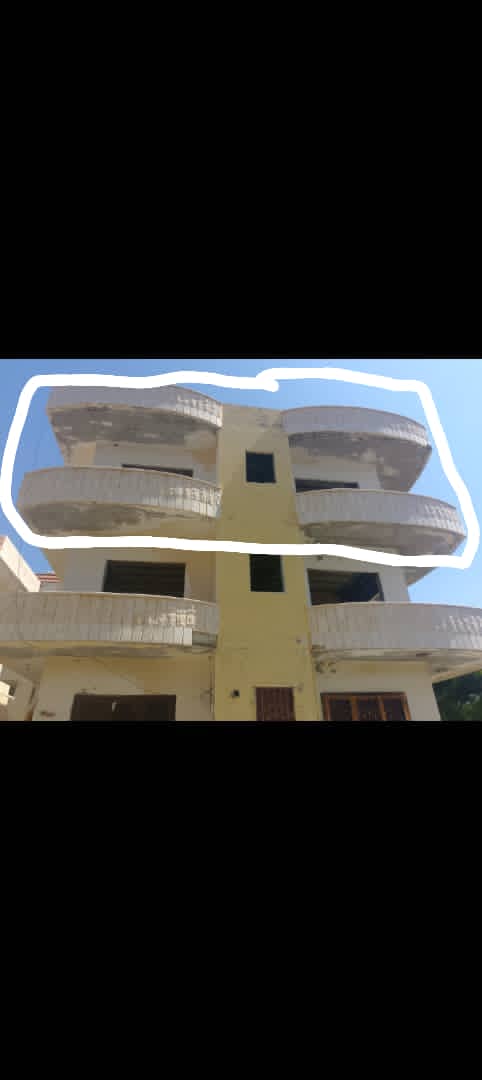 شقة Sea view, Well-ventilated 6 غرف للبيع في المنطار، طرطوس - صورة 2