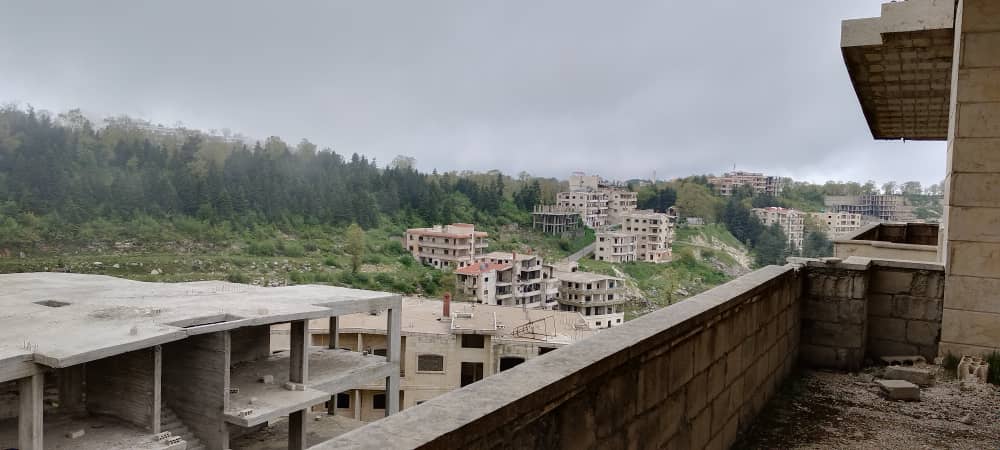 Shell house, Green Title Deed Apartment for Sale in slunfeh, Latakia - 110sqm - Photo 1