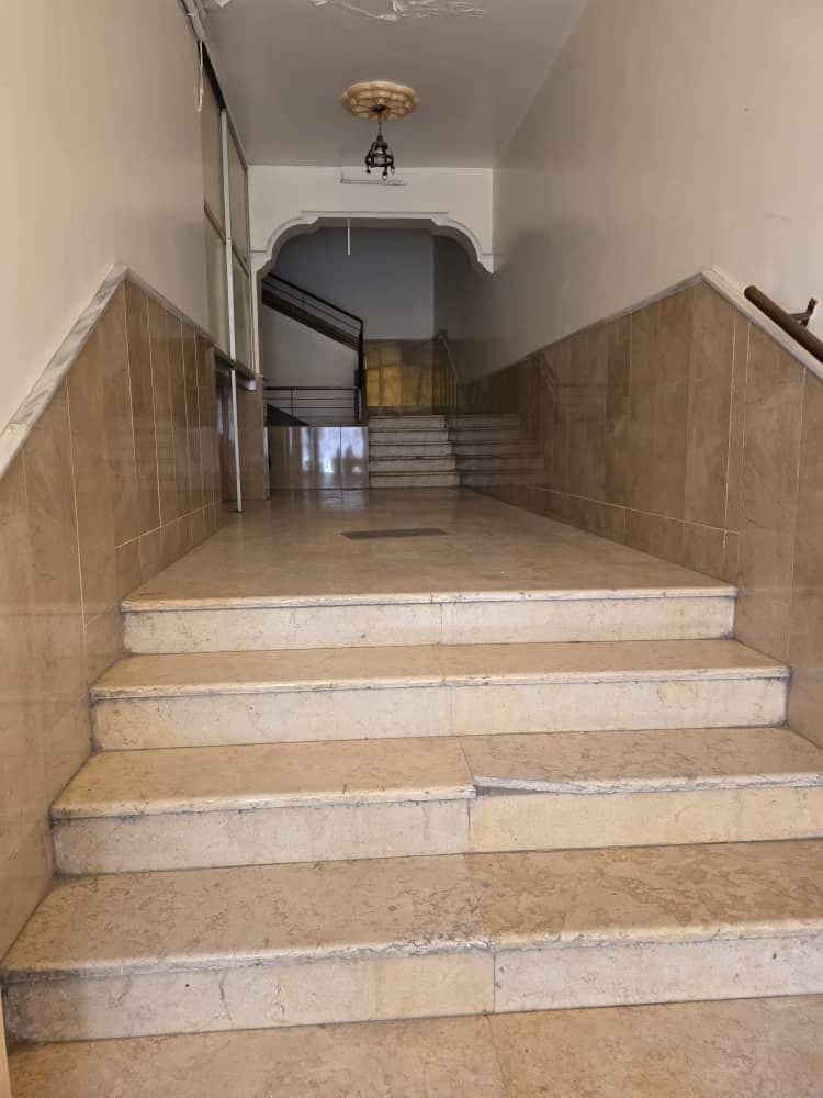 Apartment for Sale in Al-Suwayqa, Damascus - 100sqm - Photo 2