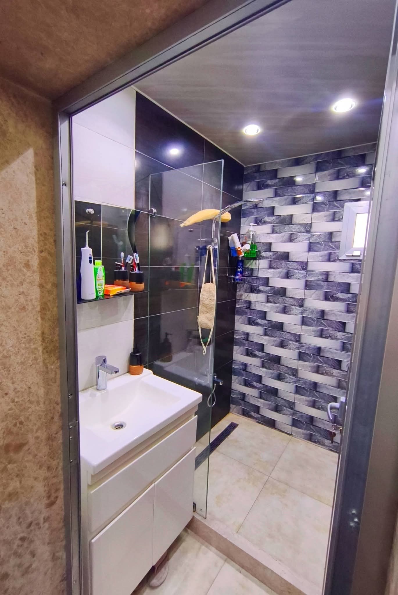 Property gallery thumbnail