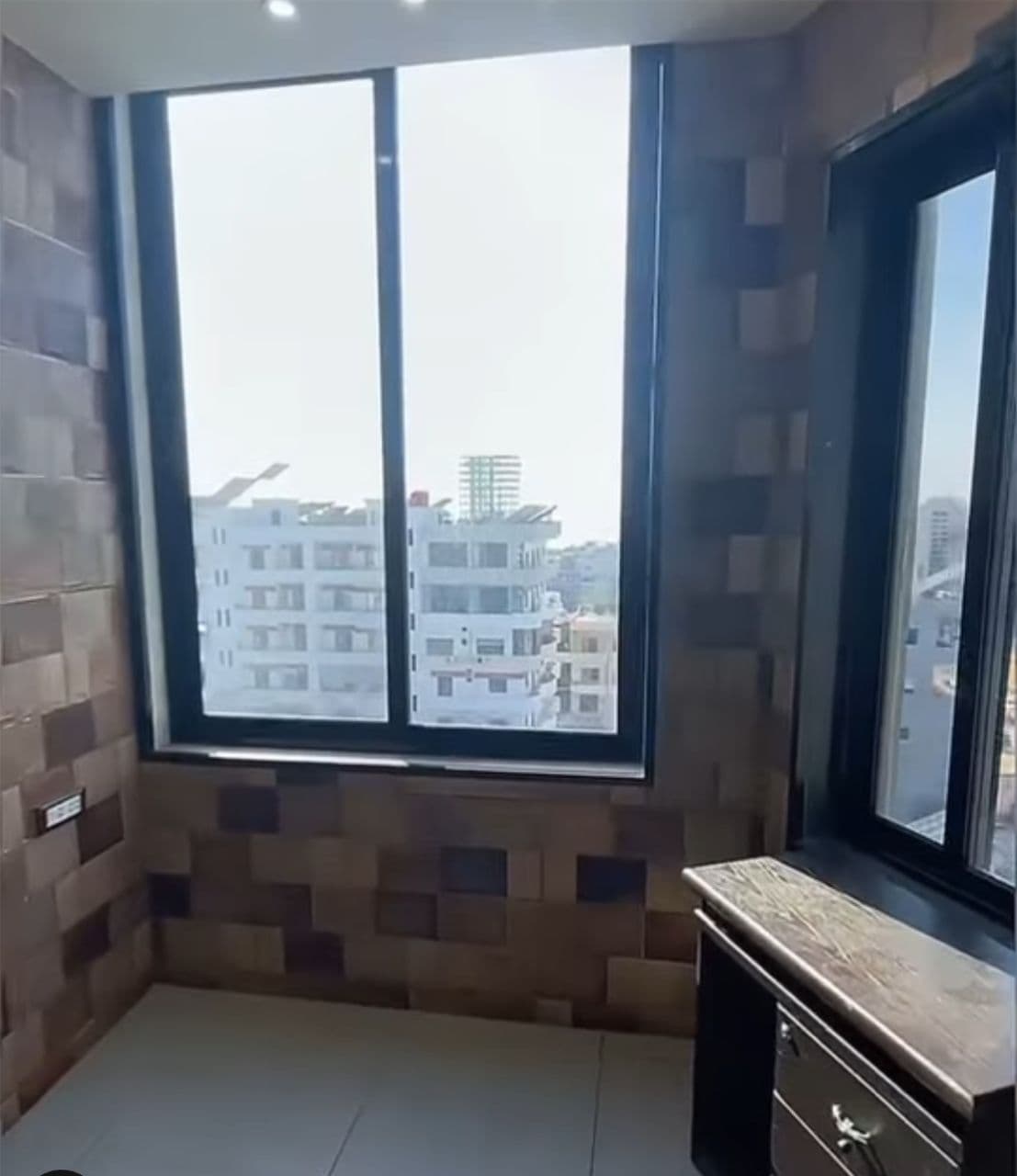 Property gallery thumbnail