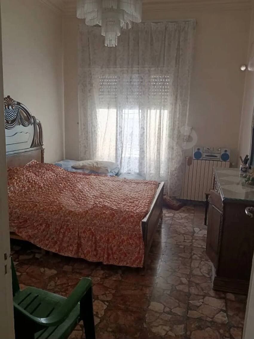 Property gallery thumbnail