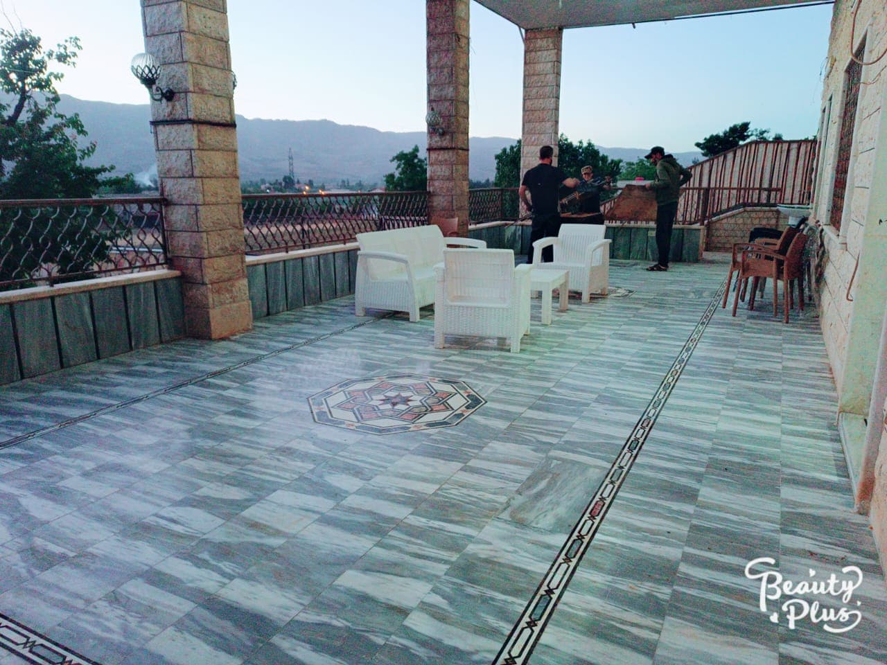 Spacious, Well-ventilated, doublex finishing - Image 6