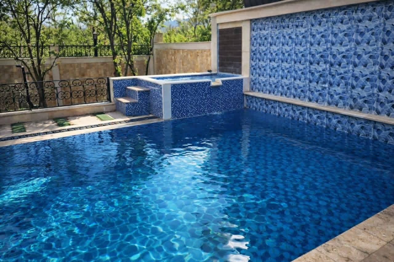 Well-ventilated, luxury - Image 9