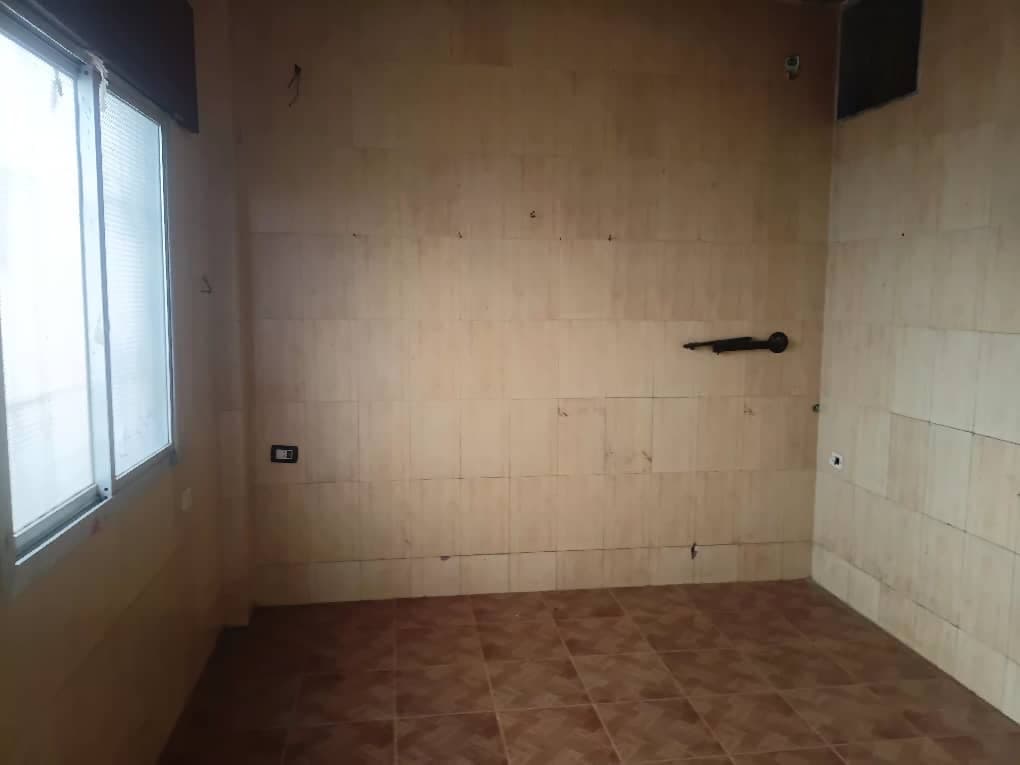 Green Title Deed, Well-ventilated Chalet for Sale in Al-Muntar, Tartus - 70sqm - Photo 2