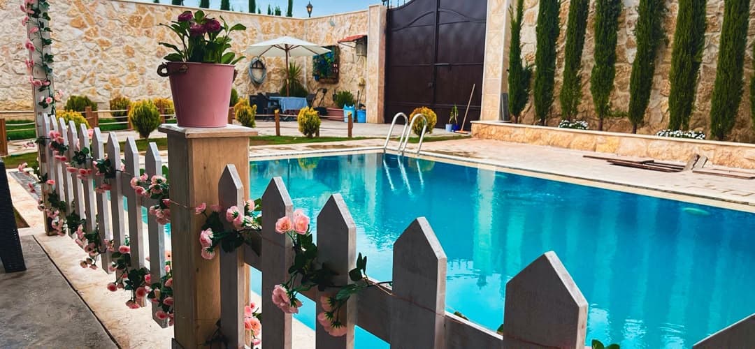 Villa for Rent in Damascus - Photo 3