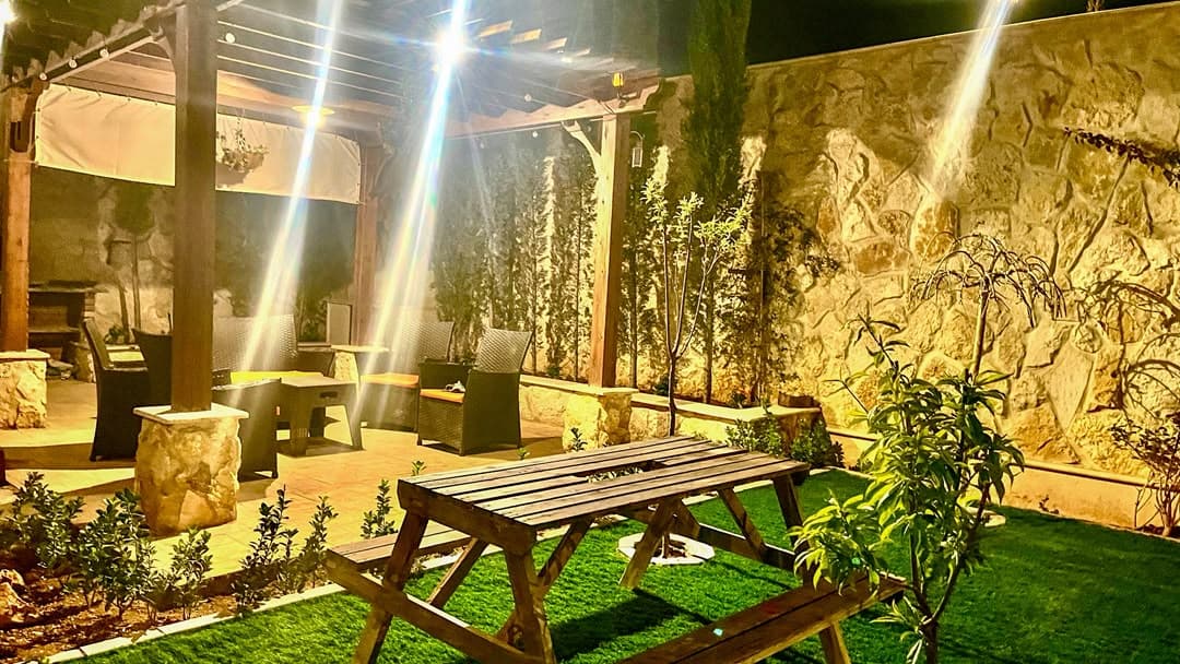 Villa for Rent in Damascus - Photo 4