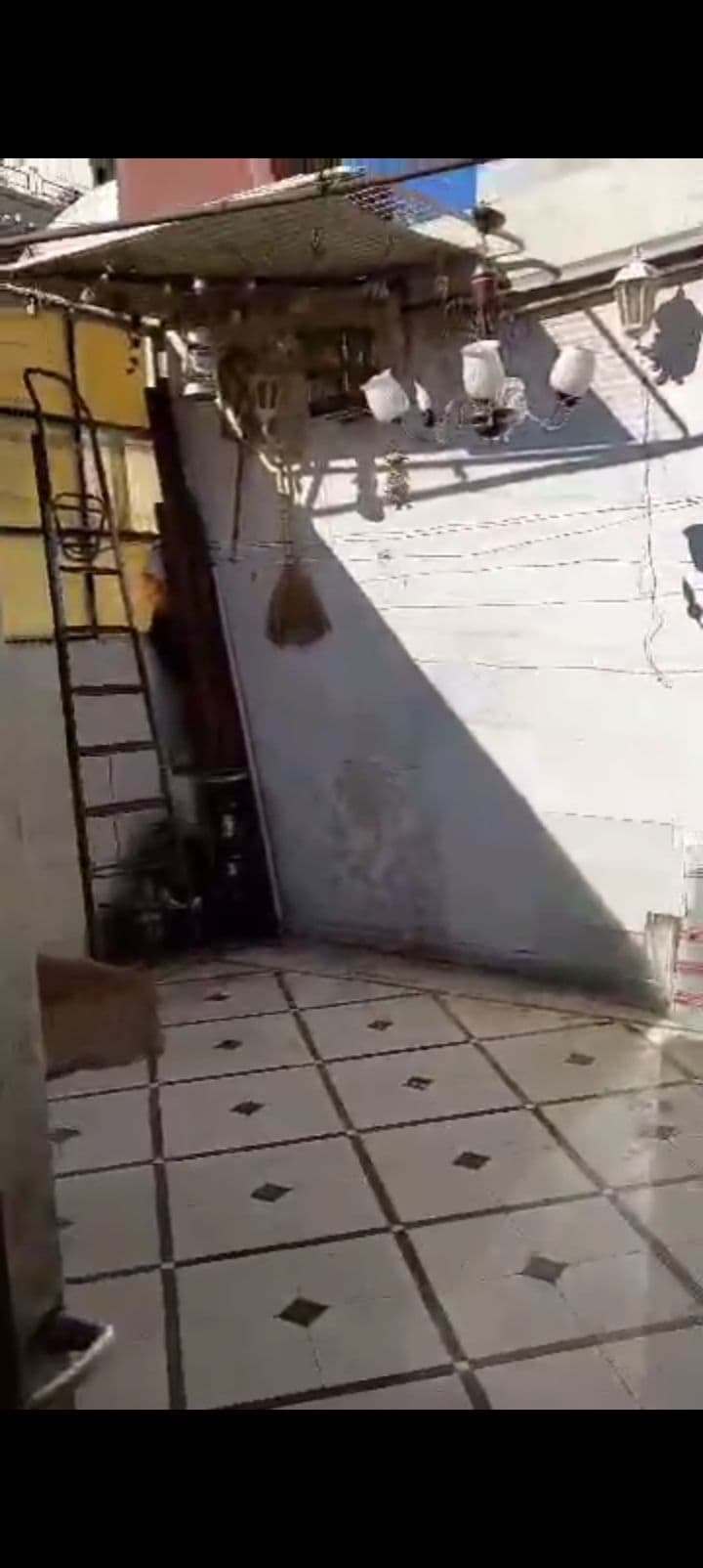 Well-ventilated, Bright Apartment for Sale in Al-Muhajireen, Damascus - 110sqm - Photo 3