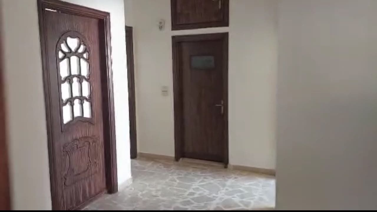 شقة بناء حديث، تجهيز عادي 3 غرف للبيع في دمر جزيرة ٢٤، دمشق - 110م² - صورة 1