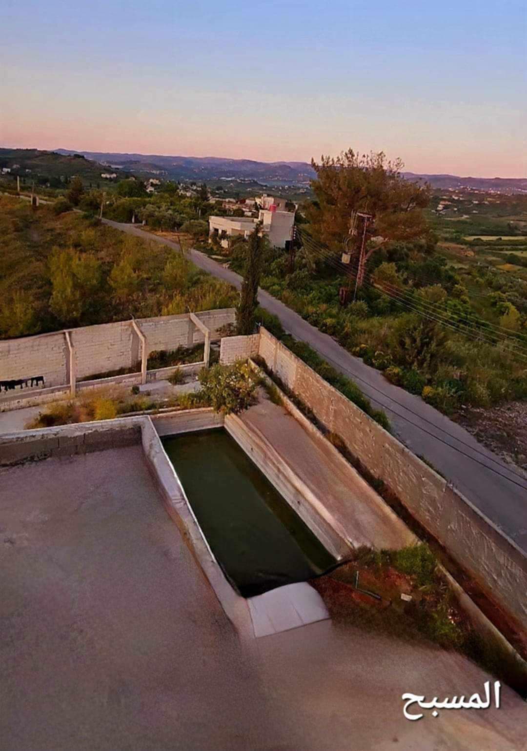فيلا إطلالة مفتوحة، إطلالة على الجبل للبيع في طريق المزيرعة، اللاذقية - 4.5دونم - صورة 5