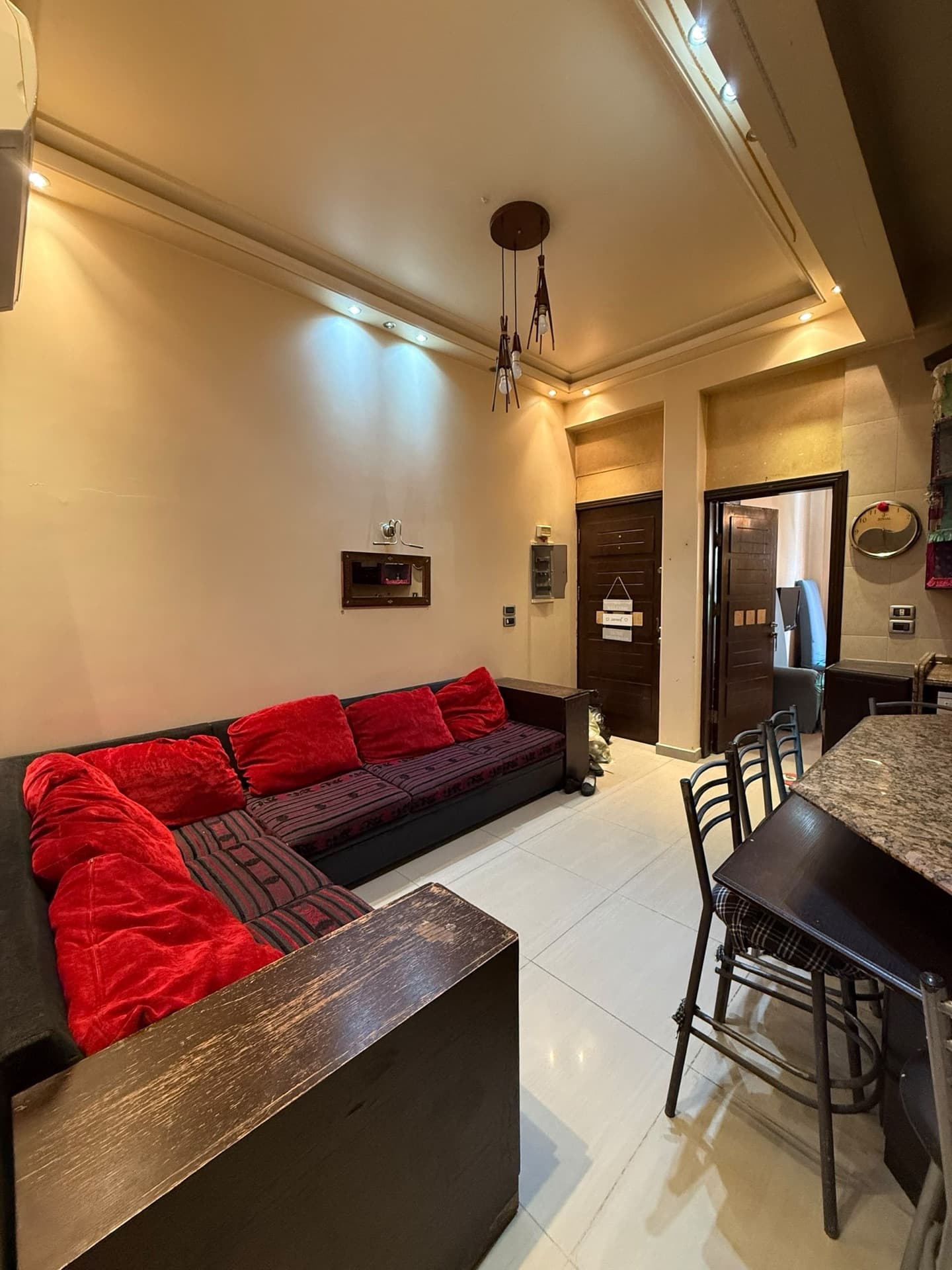 luxury, Well-ventilated Apartment for Sale in Rukn al-Din, Damascus - 90sqm - Photo 1